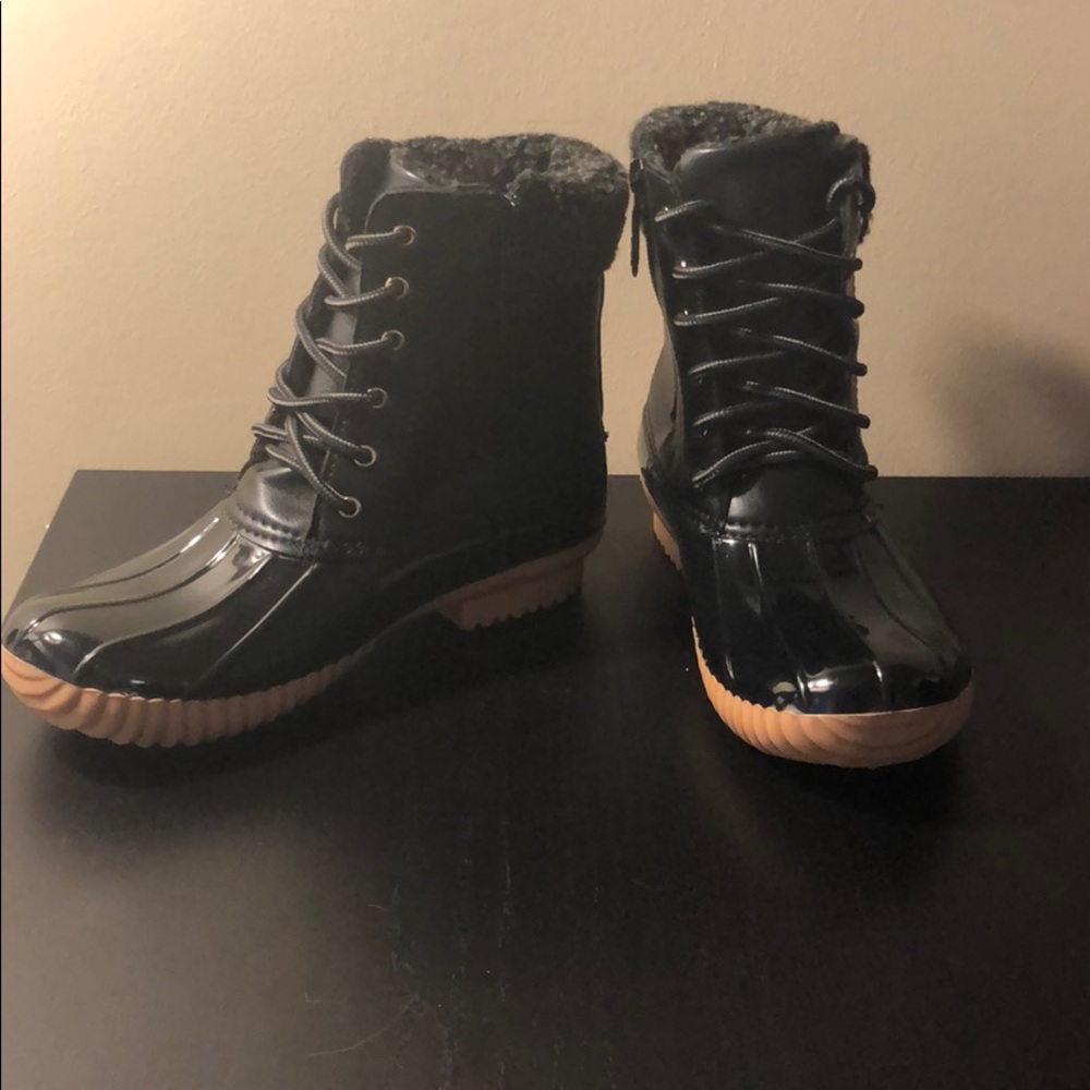 Black Boots